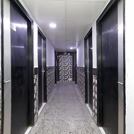 Super Hotel O Athithi Ghaziabad Dış mekan fotoğraf