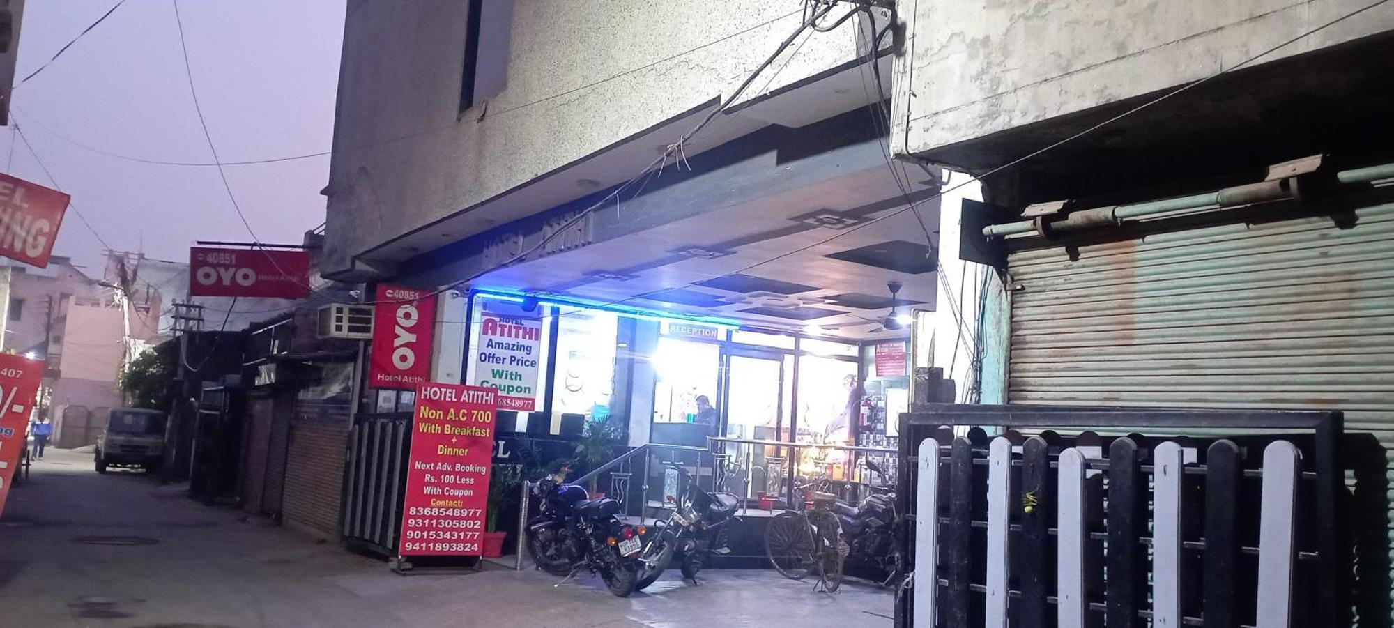 Super Hotel O Athithi Ghaziabad Dış mekan fotoğraf