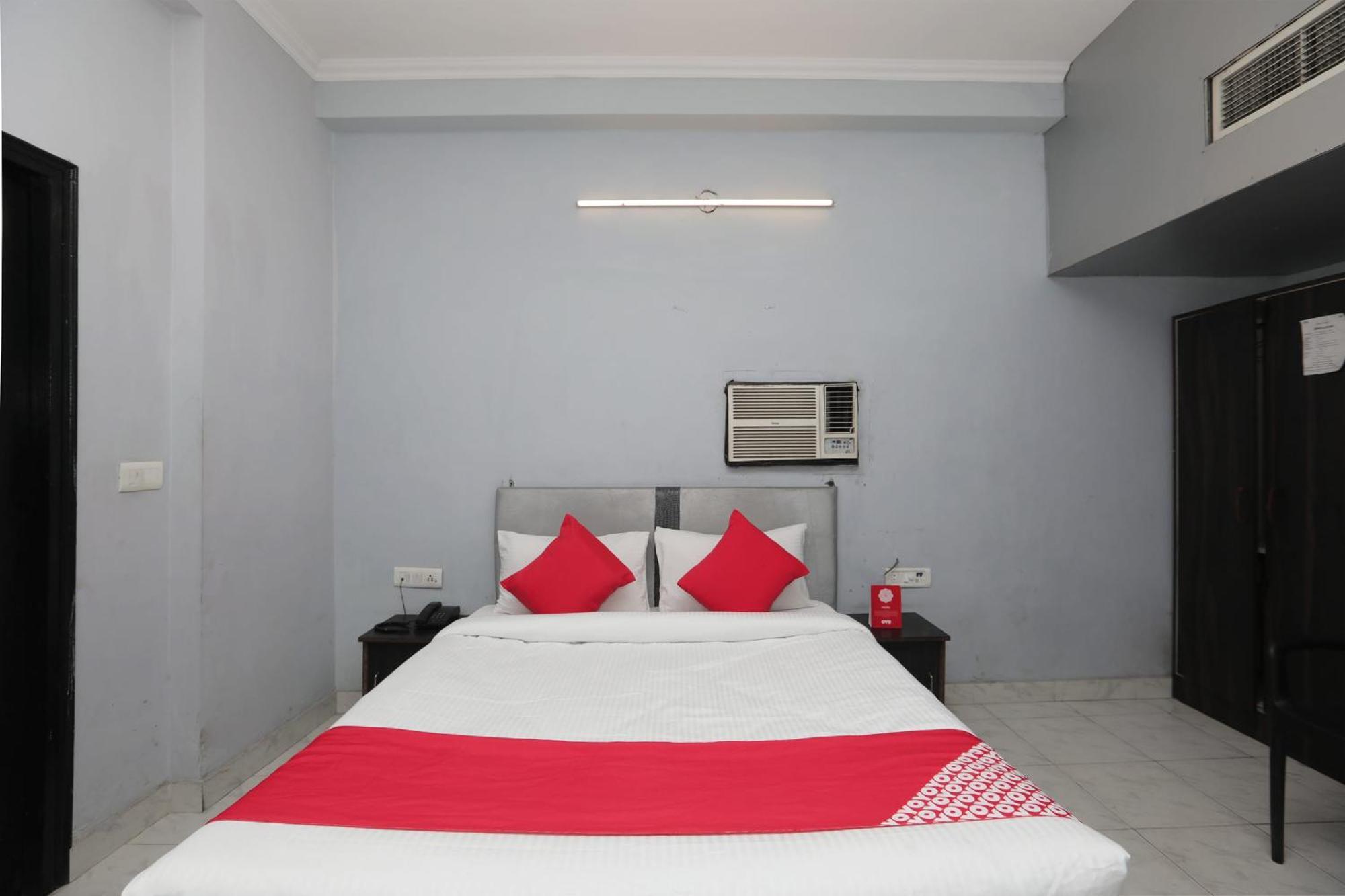 Super Hotel O Athithi Ghaziabad Dış mekan fotoğraf