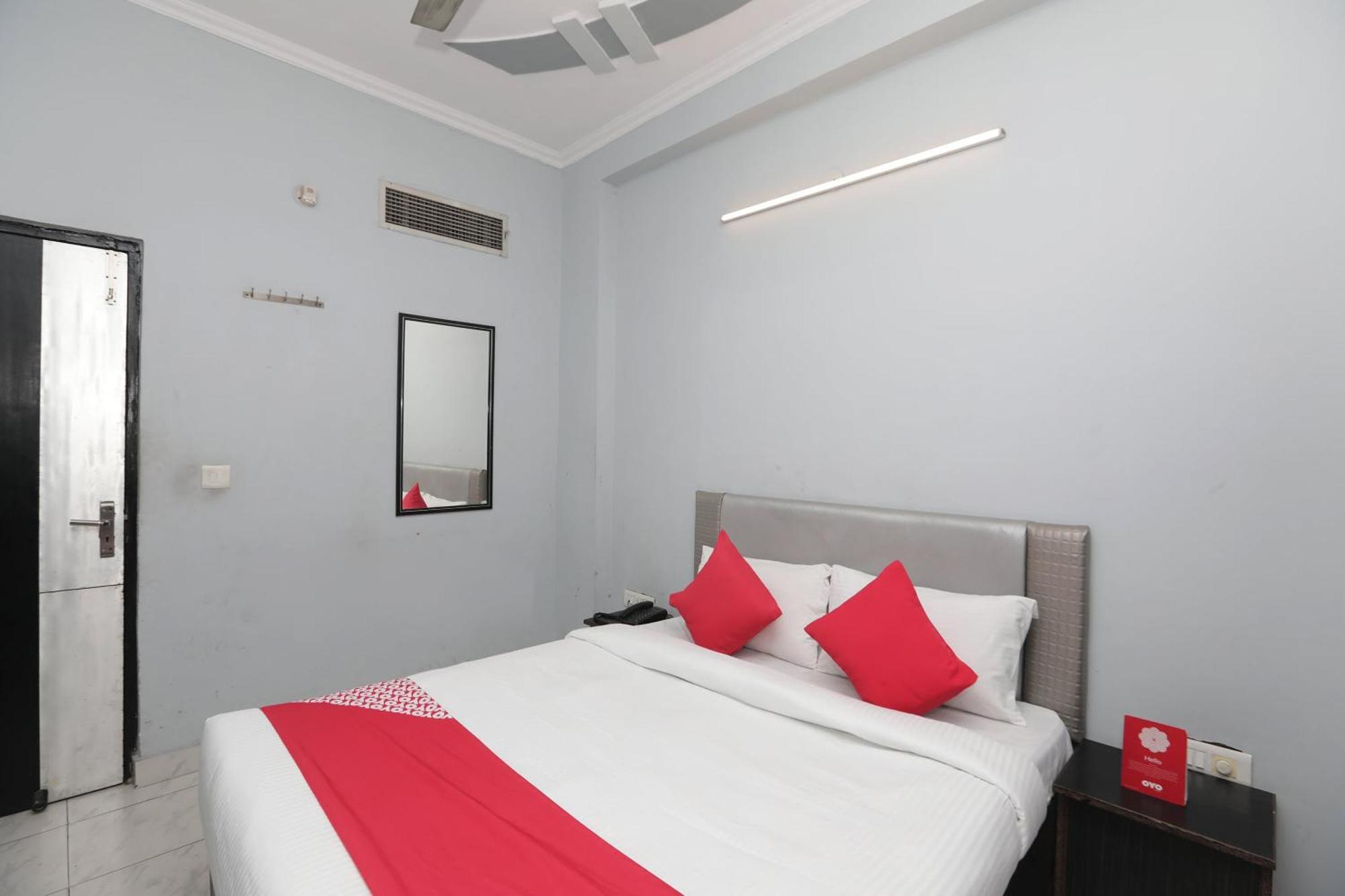 Super Hotel O Athithi Ghaziabad Dış mekan fotoğraf