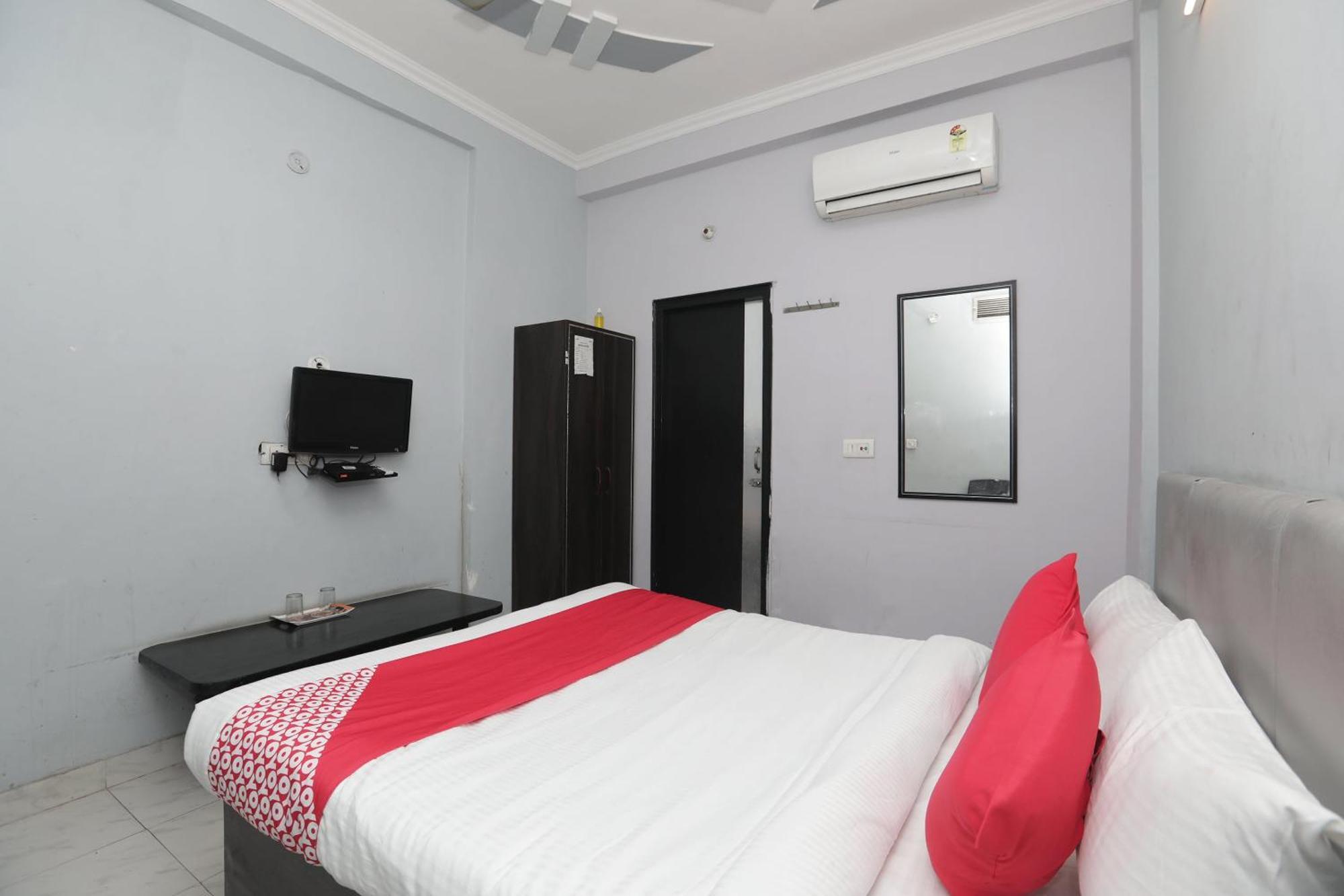 Super Hotel O Athithi Ghaziabad Dış mekan fotoğraf
